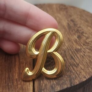 B221 cursive initial‎ B monogram gift idea brooch estate